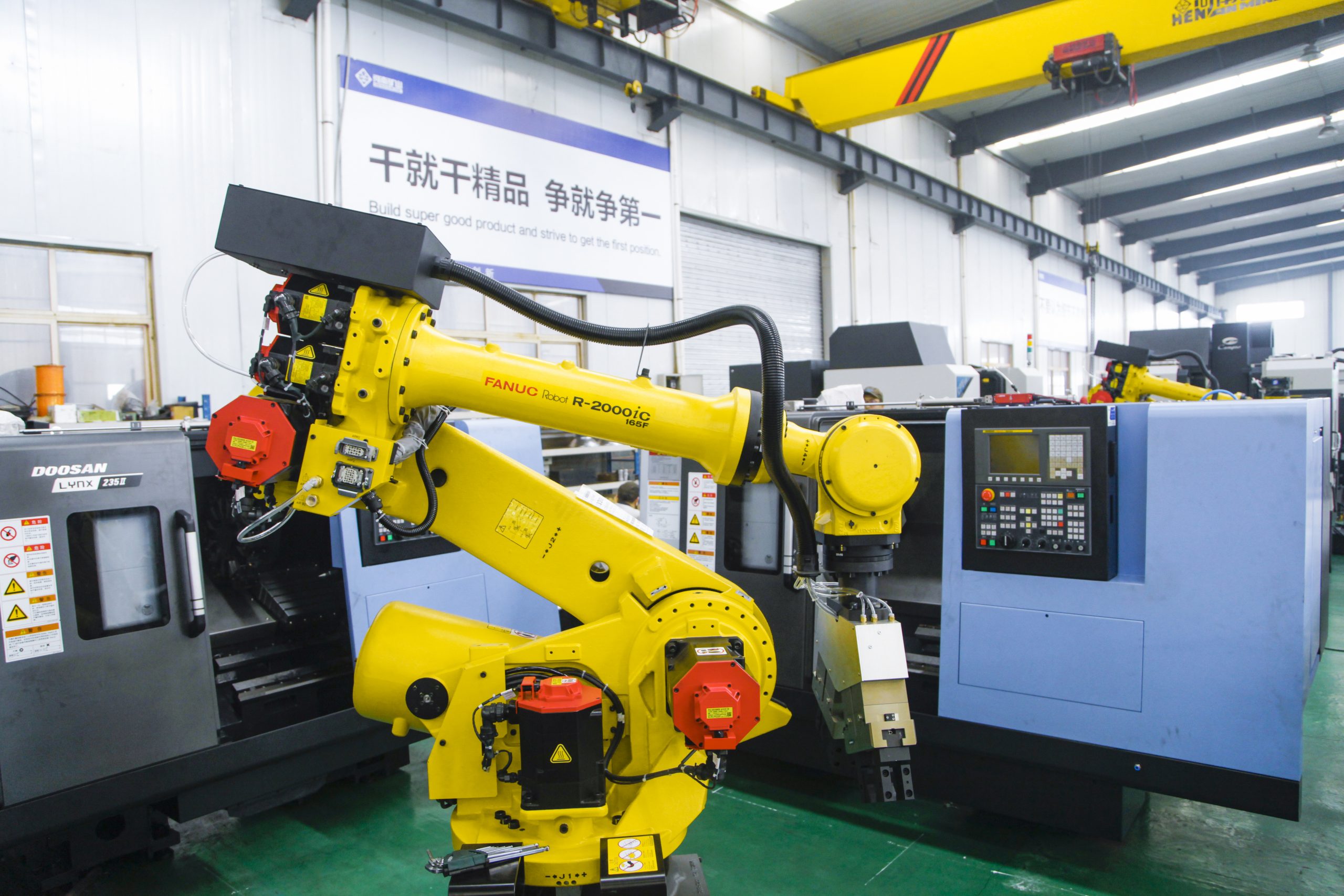 Intelligent Automated Production Cell for Crane Manufacturer