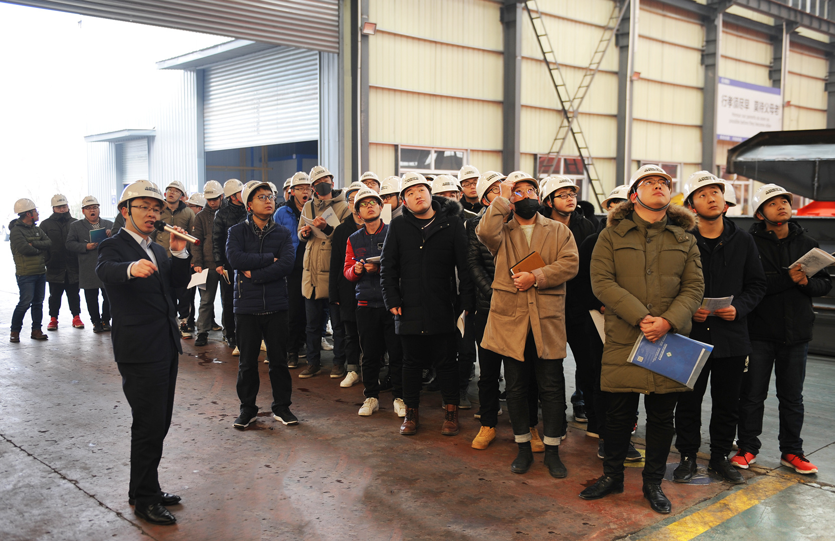 Henan Mine Crane Industry-University-Research Cooperation