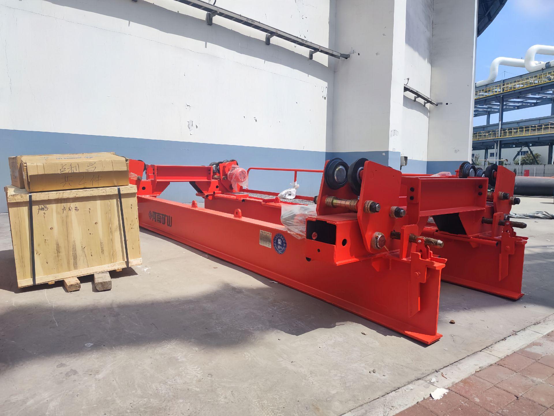 Cross Travel Overhead Crane Henan Mine Crane Factory supply
