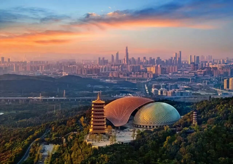 Henan Mine Crane Factory 14th Filial Piety Culture Thanksgiving Tourism Festival