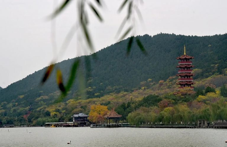 Henan Mine Crane Factory 14th Filial Piety Culture Thanksgiving Tourism Festival