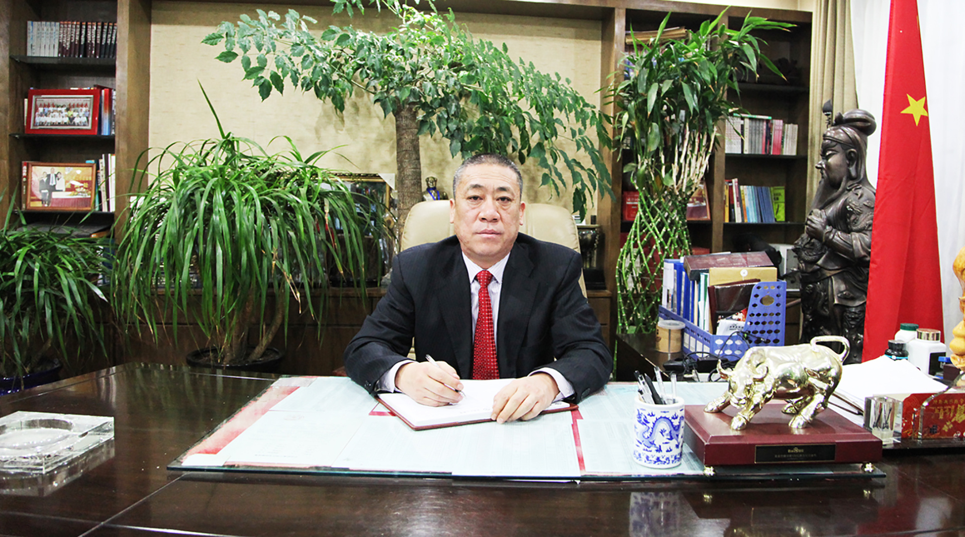 Henan Mine Crane Cui Peijun 2019 New Year Message