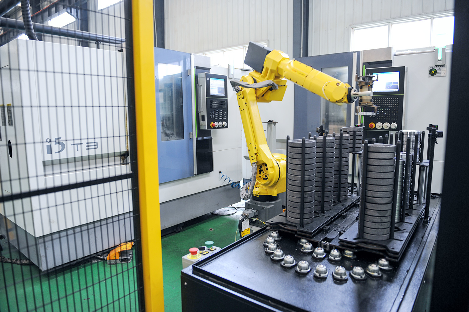 Henan Mine Crane intelligent lifting equipment upgrading