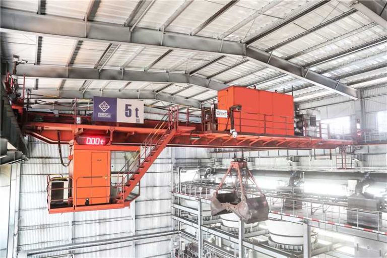 Intelligent Grab Double Girder Overhead Crane Henan Mine Factory supply