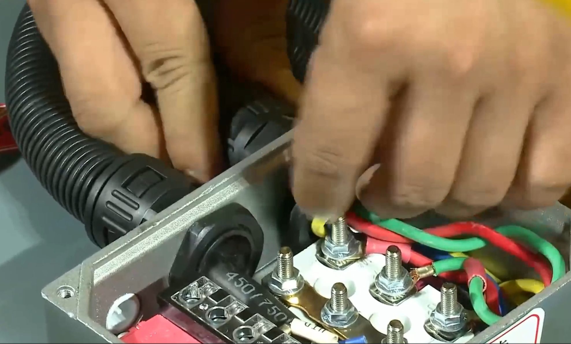 Overhead Crane Installation