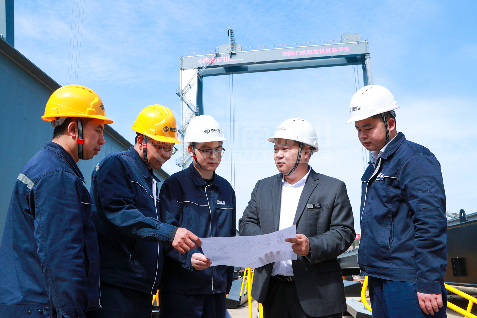 Overhead Crane Supplier, Gantry Crane Supplier, Harbor Crane Supplier
