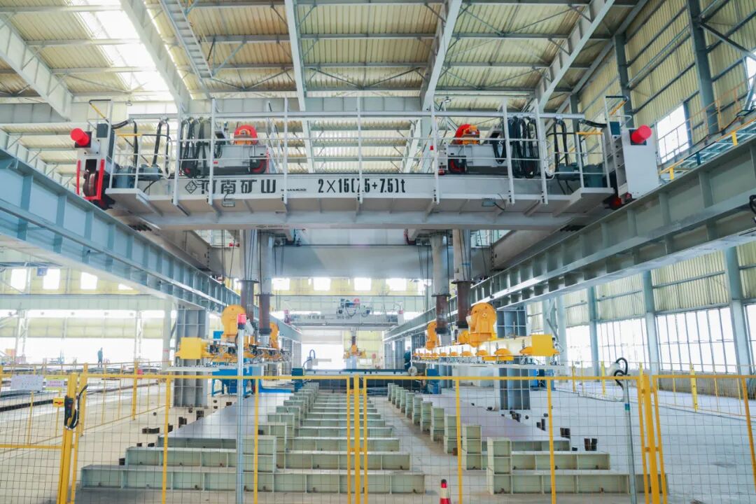 Steel Plate Handling Crane by Henan Mine Crane Factory