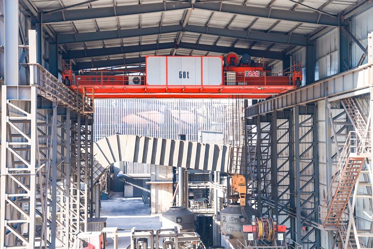 casting crane for steel plant