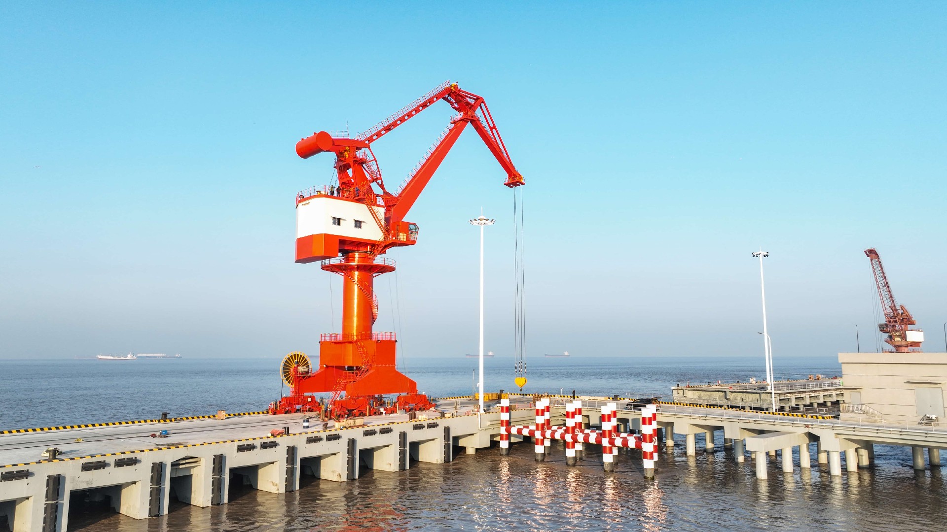 portal harbor crane manufacturers