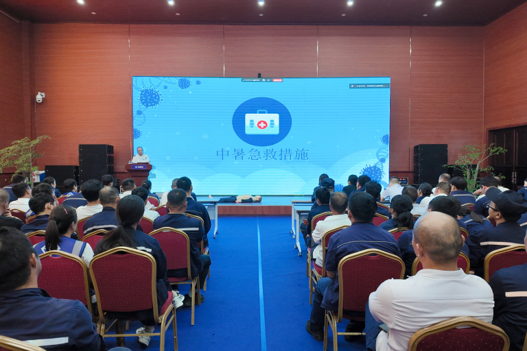 workplace safety training for crane manufacturer