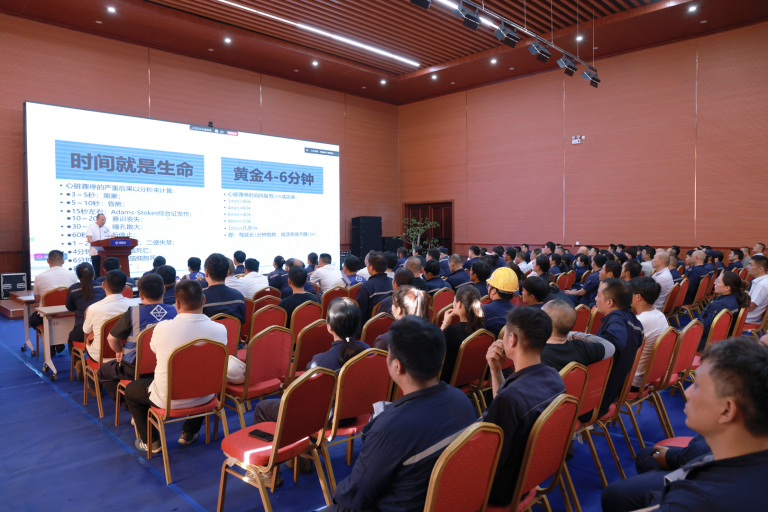 workplace safety training for crane manufacturer