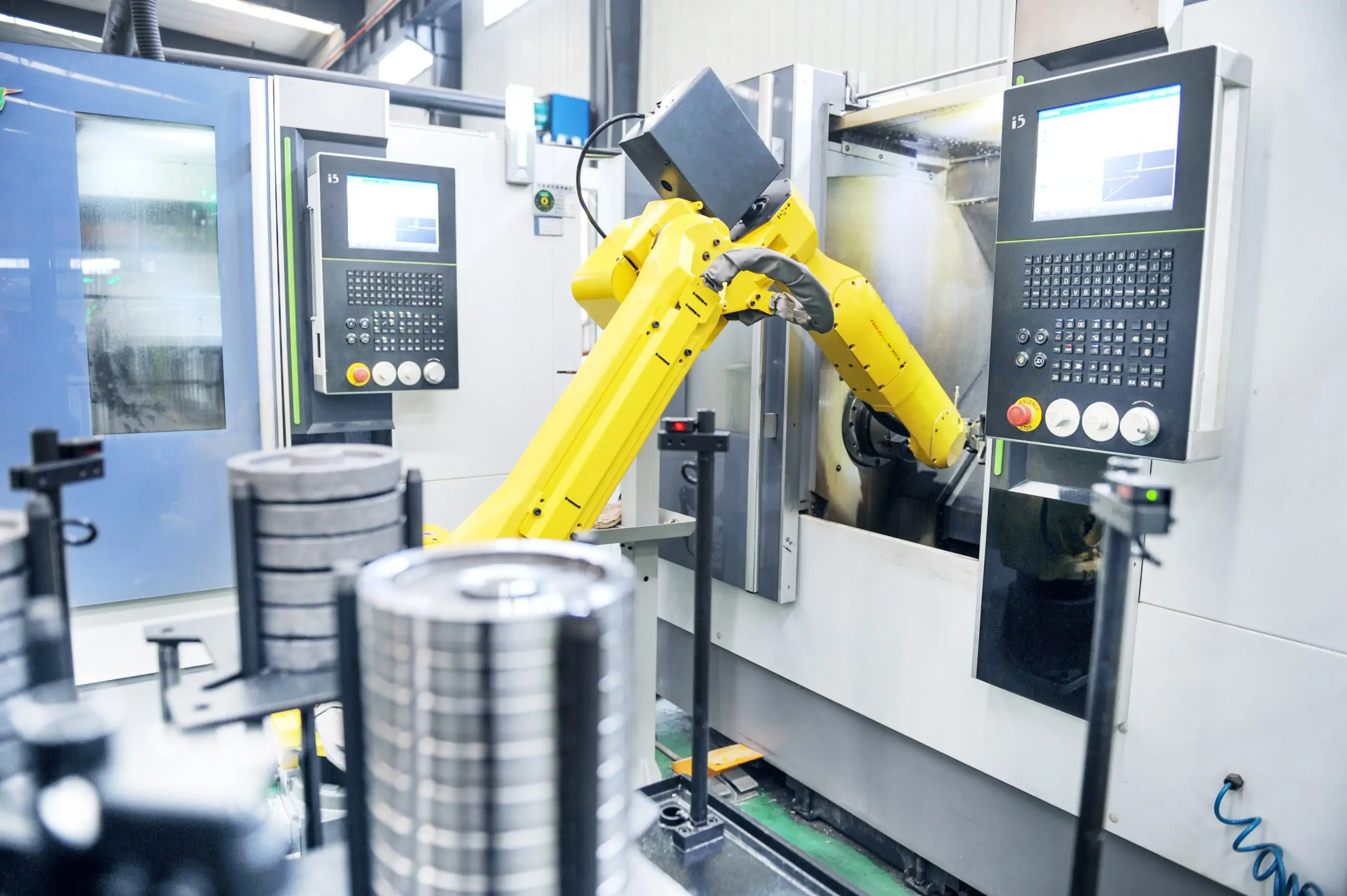 Gear Plate Smart Automated Production Cell for Crane Manufacturer