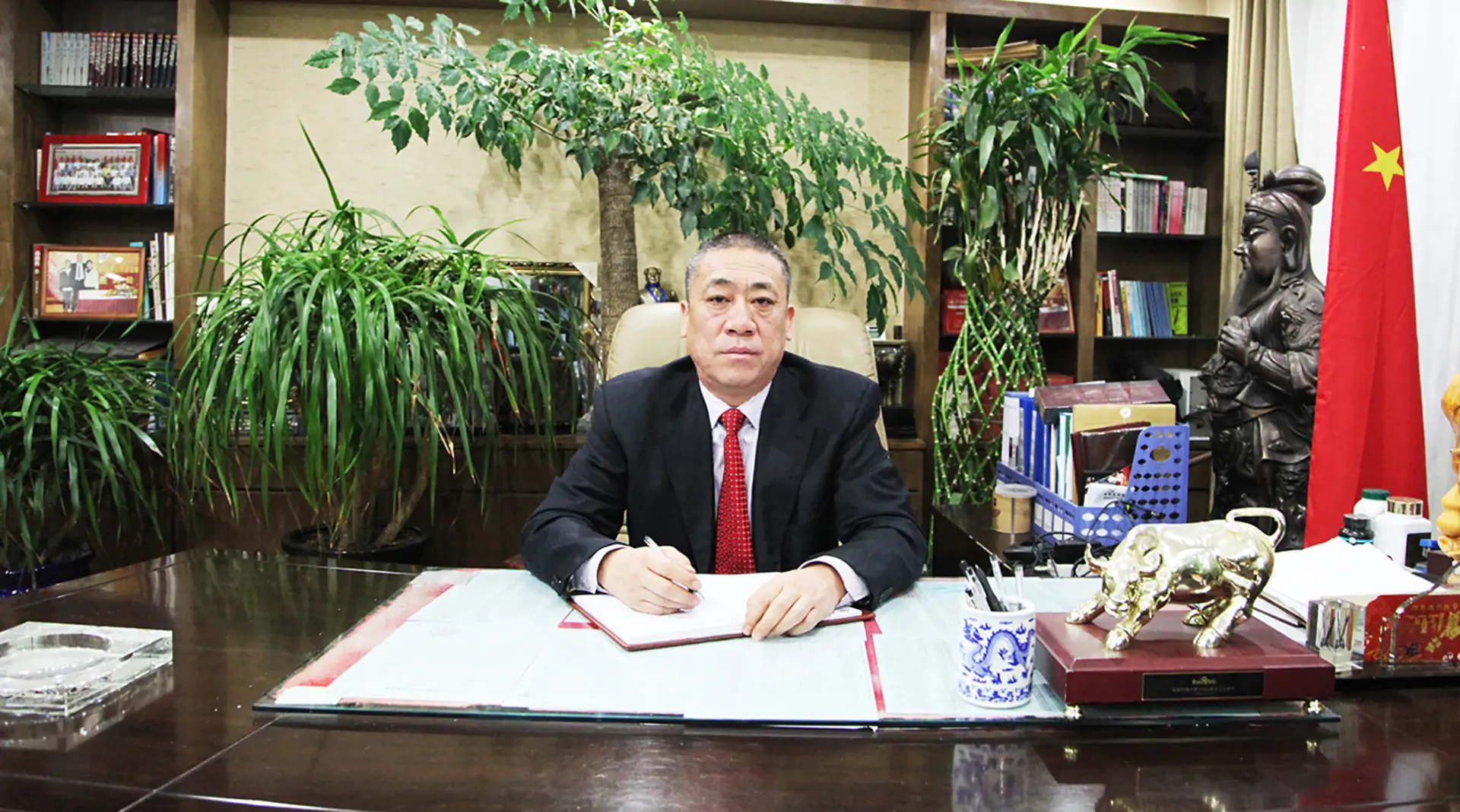 Henan Mine Crane Cui Peijun 2019 New Year Message