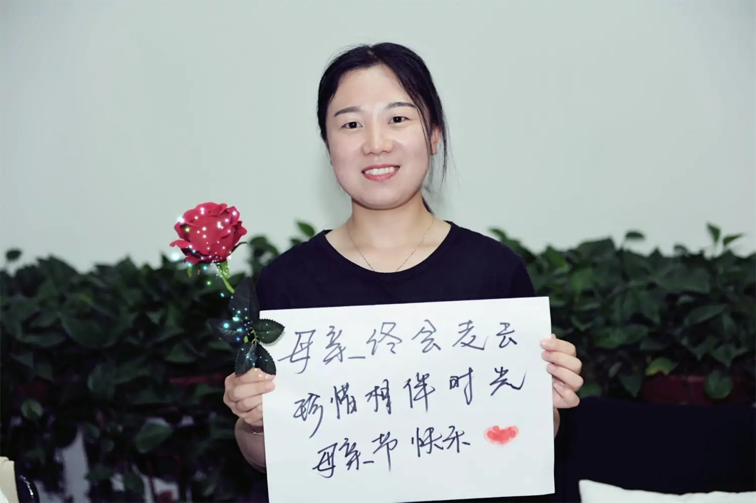 Henan Mine Crane's Mother's Day Gratitude Campaign