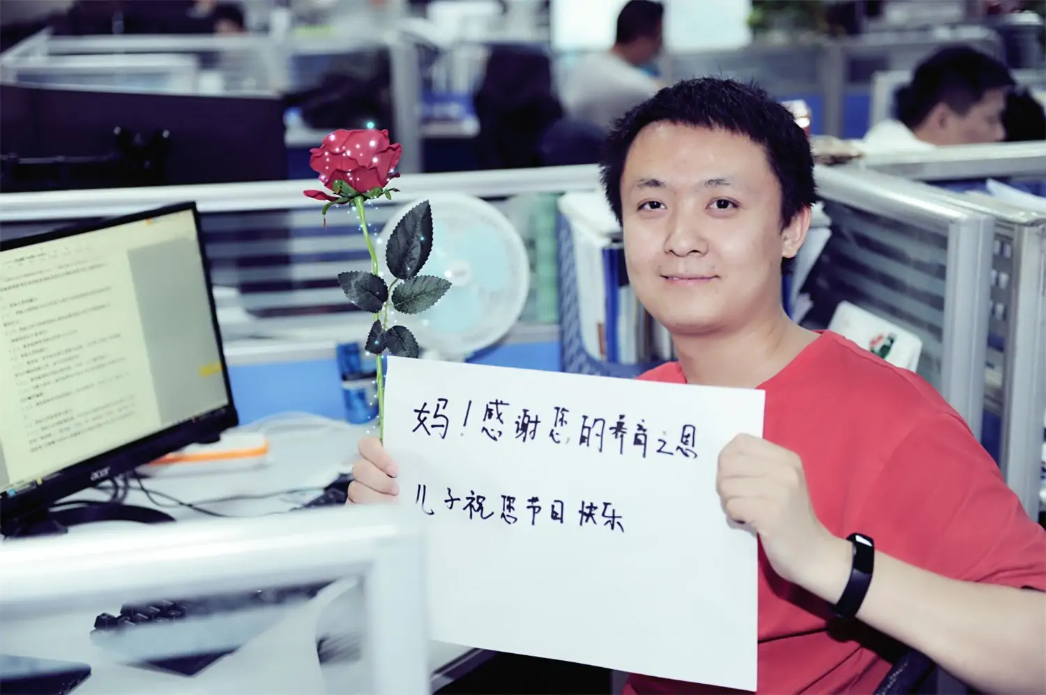 Henan Mine Crane's Mother's Day Gratitude Campaign