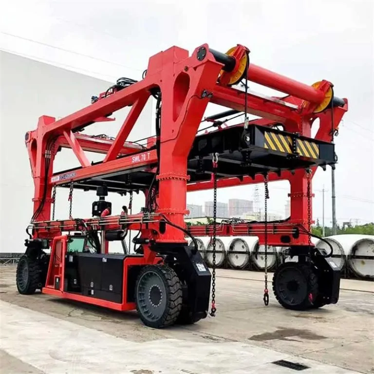 Container Straddle Carrier by Henan Mine Crane