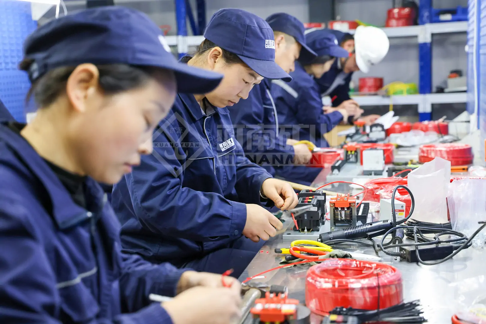 Overhead Crane Gantry Crane Suppliers