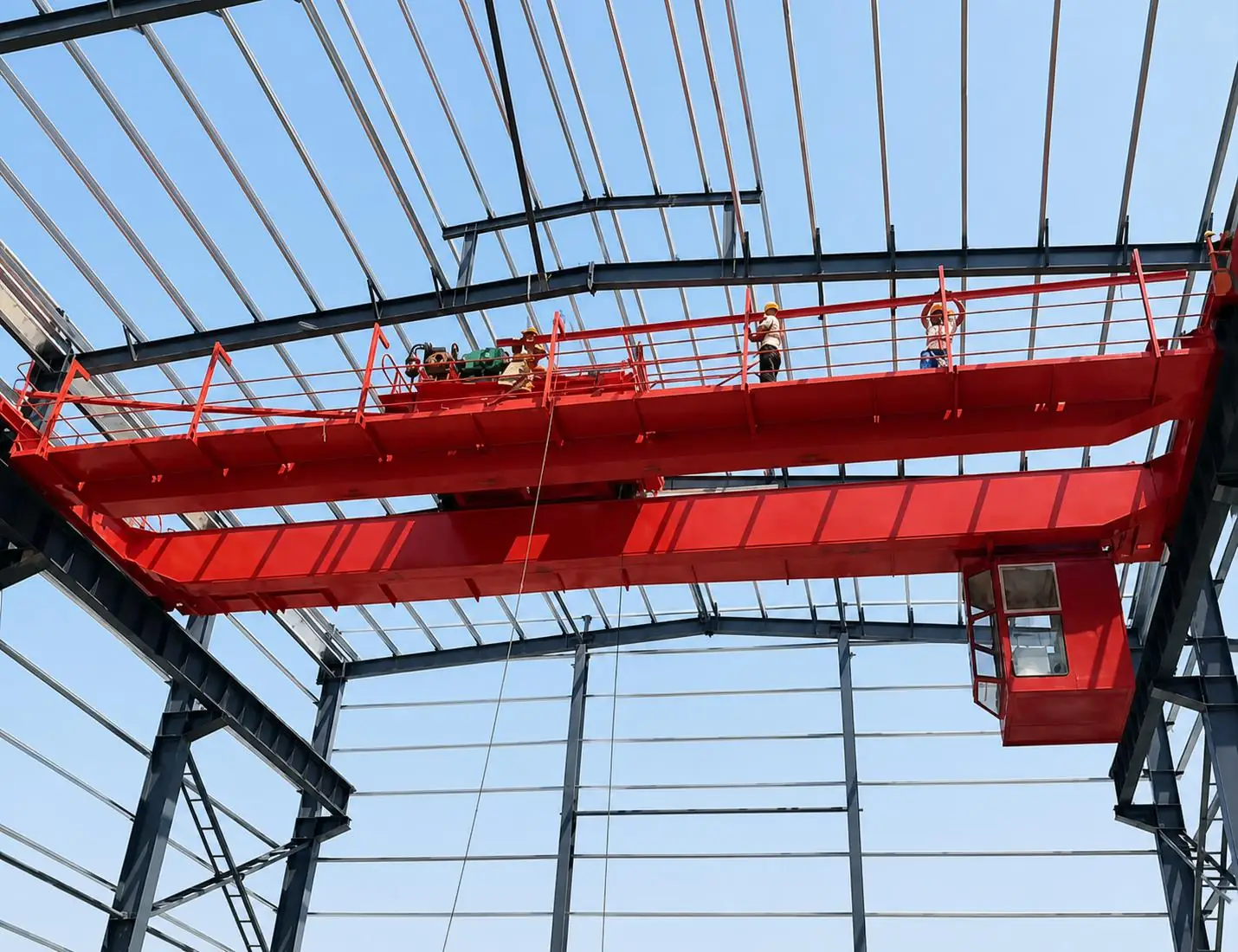 custom crane manufacturer